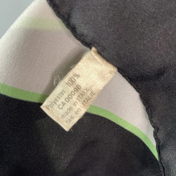 VINTAGE 80’s Valentina Fiore Pink Rose Pattern Print Square Scarf Black Frame - Picture 6 of 9